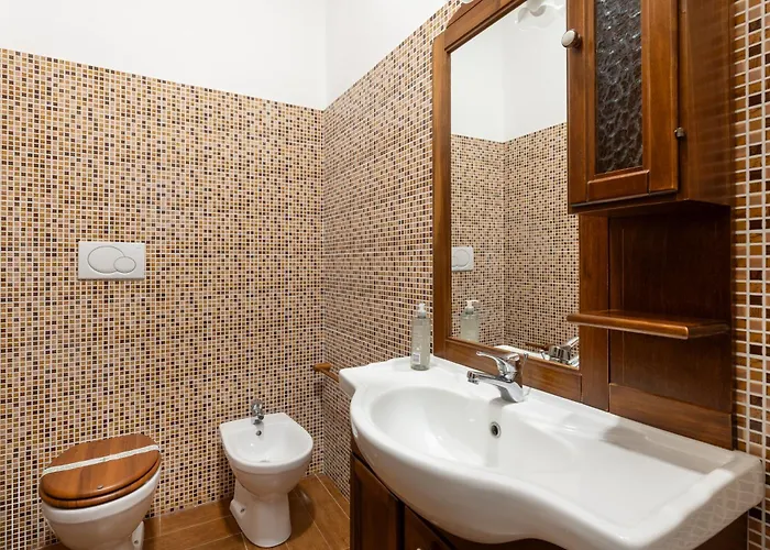 New Lia's Place 100mq Check-in 24h Appartamento